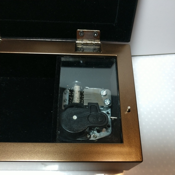 🎶🎵 Music Box 6" Carson Home Accents Serenity Prayer Plays "Friend Fur Elise" - Picture 7 of 11